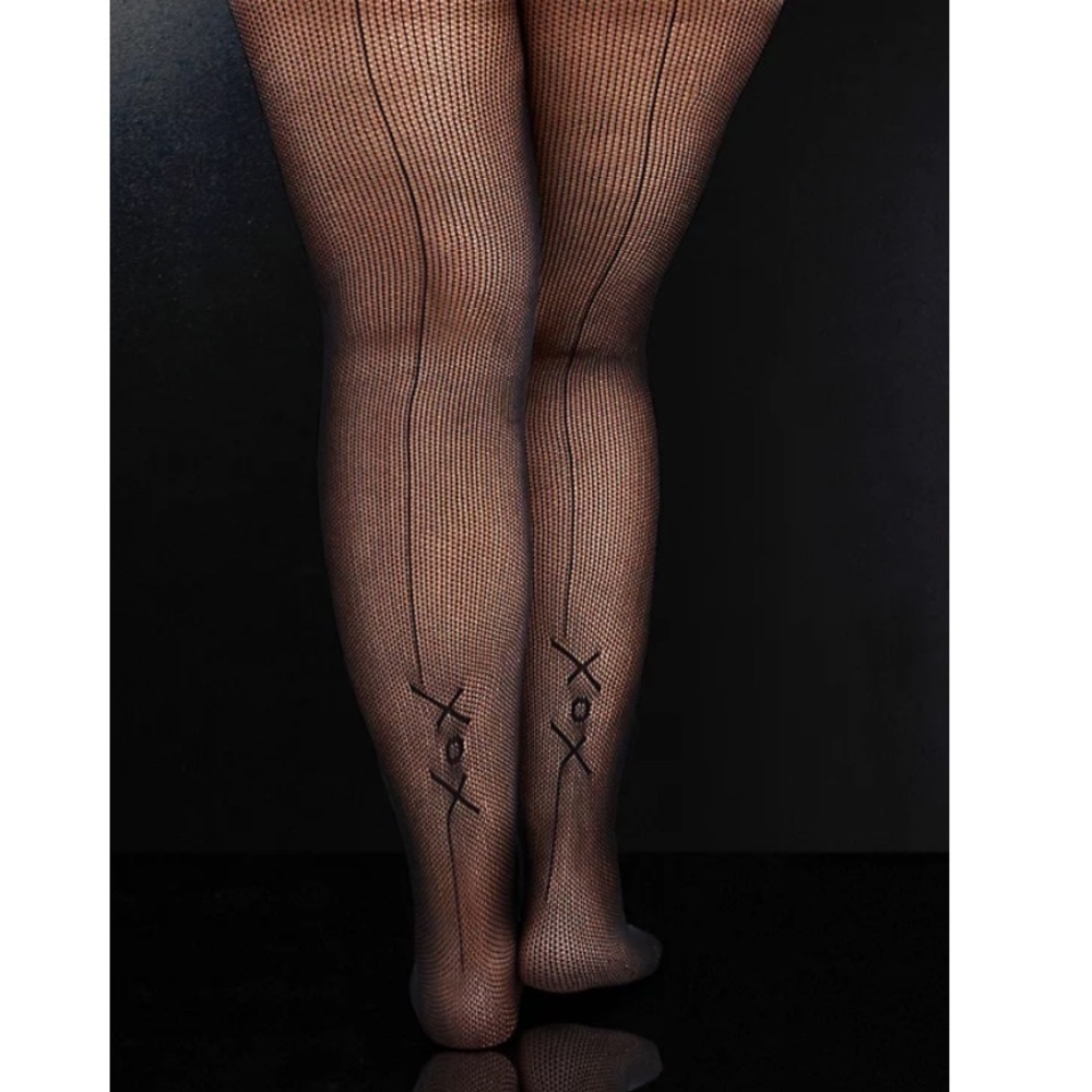 NWT TORRID BETSEY JOHNSON BLACK XOX FISHNET TIGHTS
